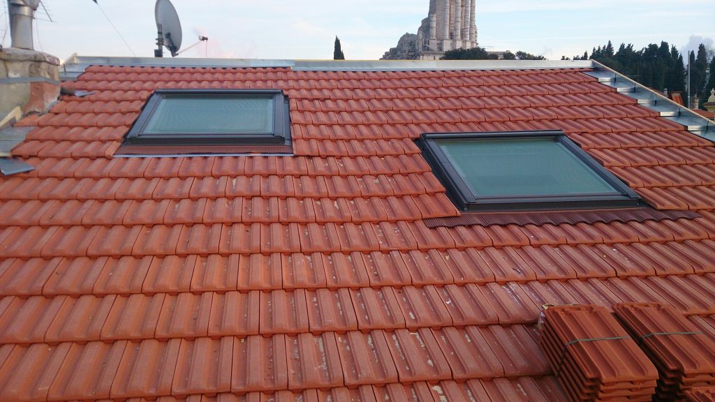 Photo d'un toit avec velux à Grenoble